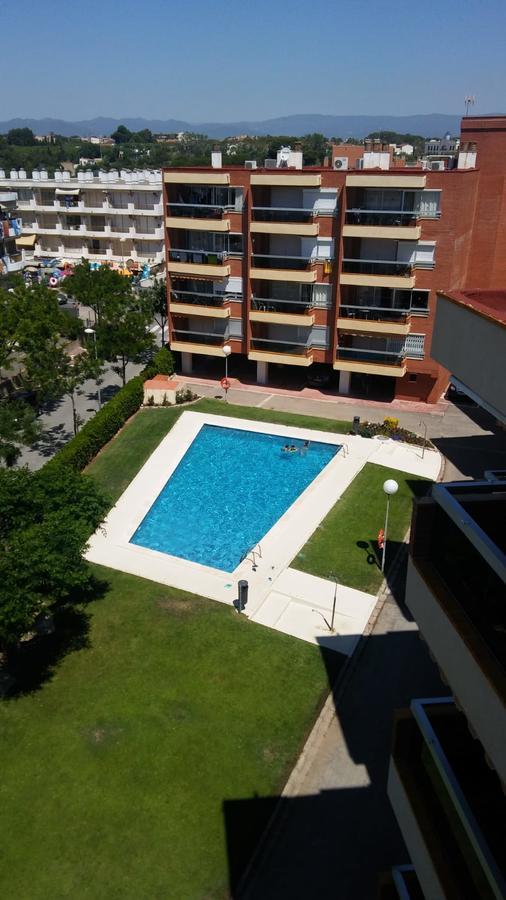 Apartamentos Alquihouse Vilafortuny カンブリルス エクステリア 写真