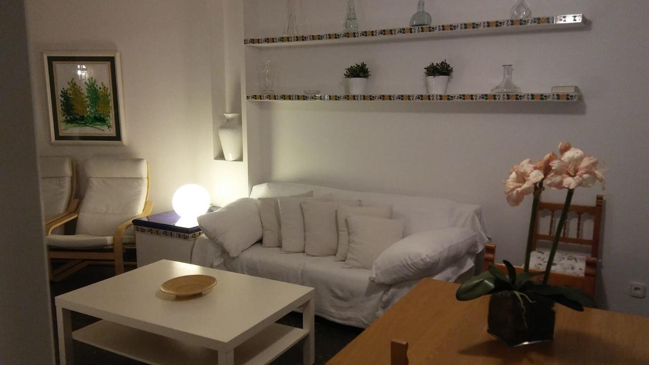Apartamentos Alquihouse Vilafortuny カンブリルス エクステリア 写真
